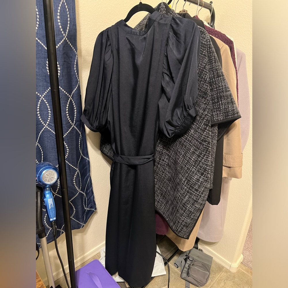 Ann Taylor belted shirt dress with puff sleeves. Night sky in large. Like new